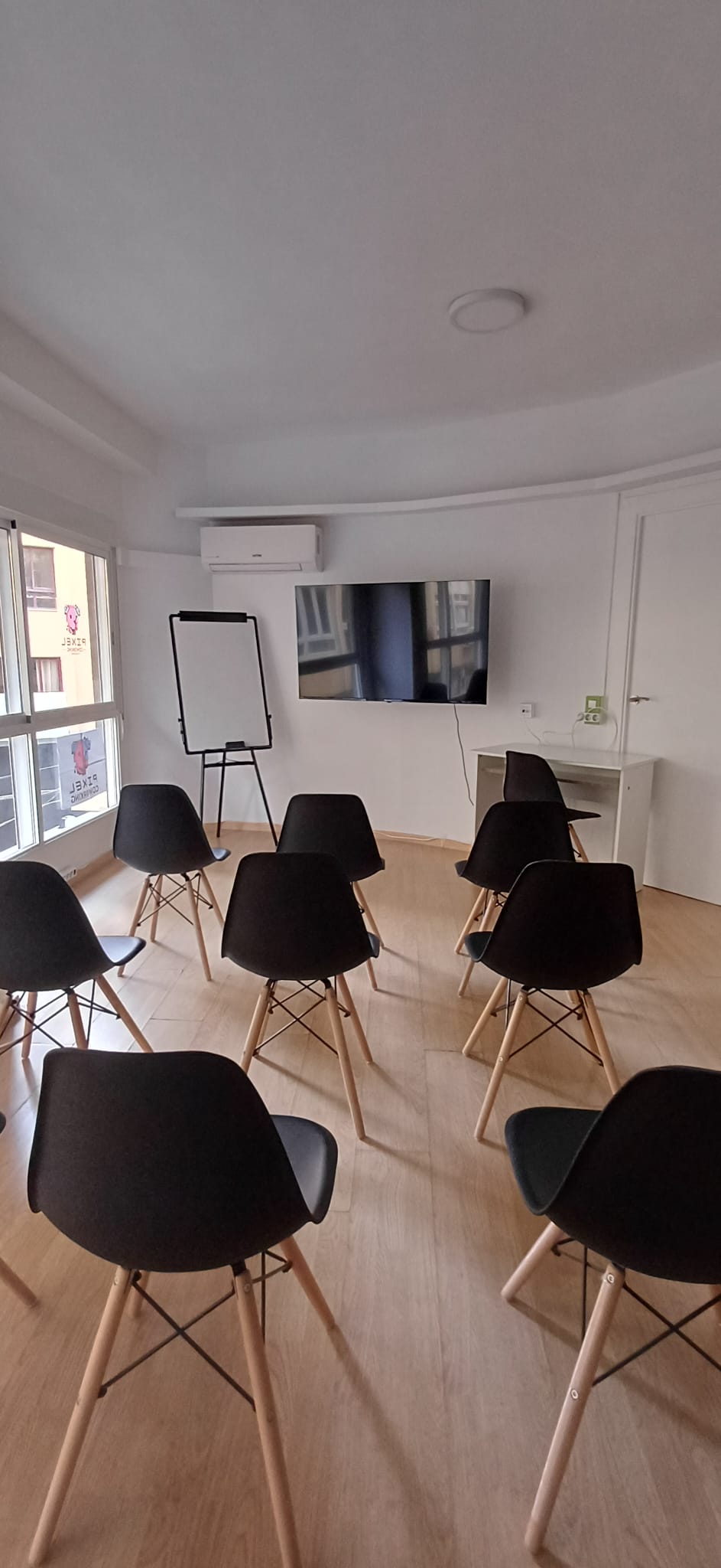 Equipo trabajando coworking